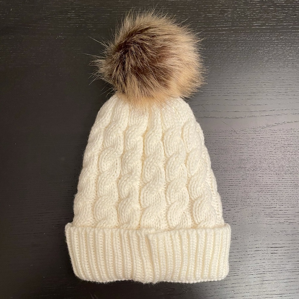 NWOT Cable Knit Beanie with Faux Fur Puffball